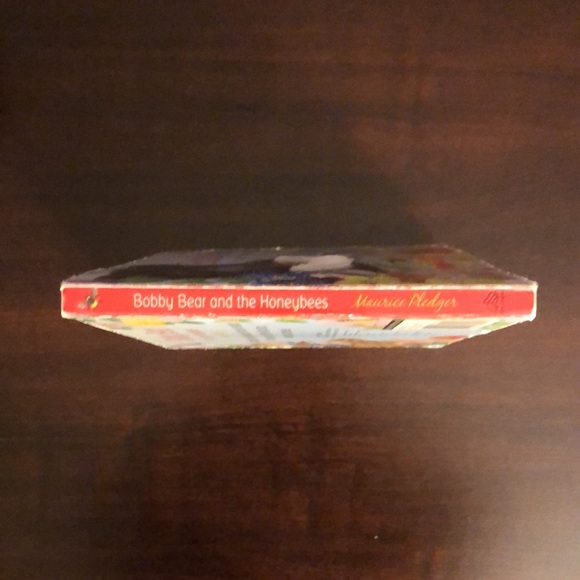 Bobby Bear & the Honeybees by Maurice Pledger (Hardcover) - Picture 3 of 9